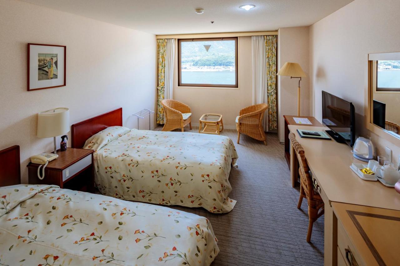 Okido Hotel Tonosho  Buitenkant foto