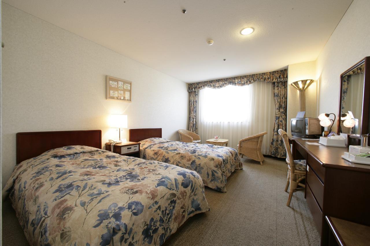 Okido Hotel Tonosho  Buitenkant foto